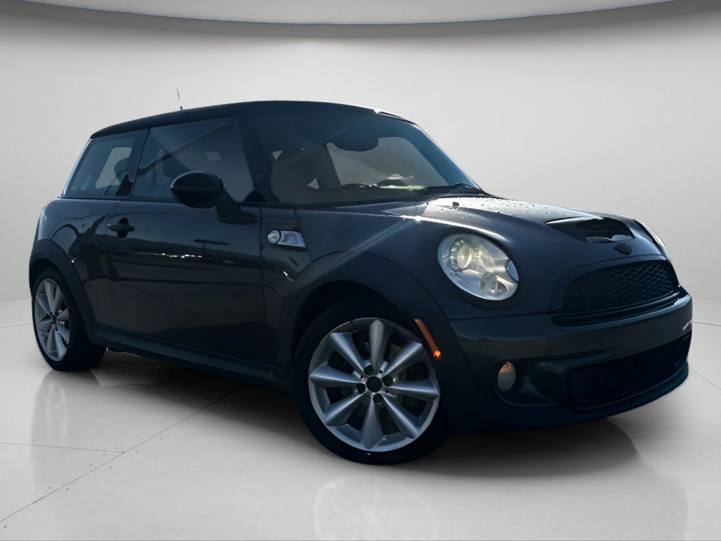 Used 2011 MINI Cooper S with VIN WMWSV3C5XBTY23715 for sale in Bountiful, UT