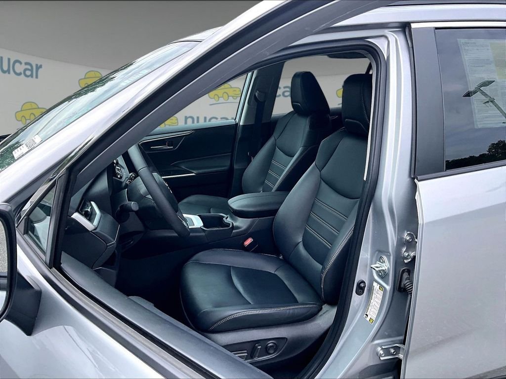 Used 2024 Silver Toyota XLE Premium image 10