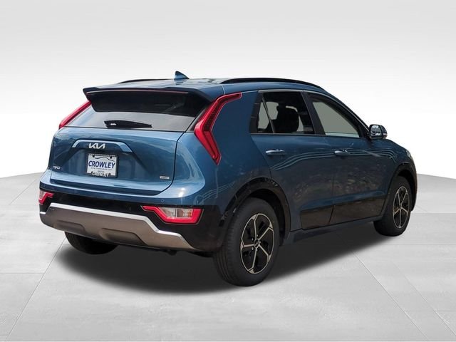 New 2026 Mineral Blue Kia SX image 3