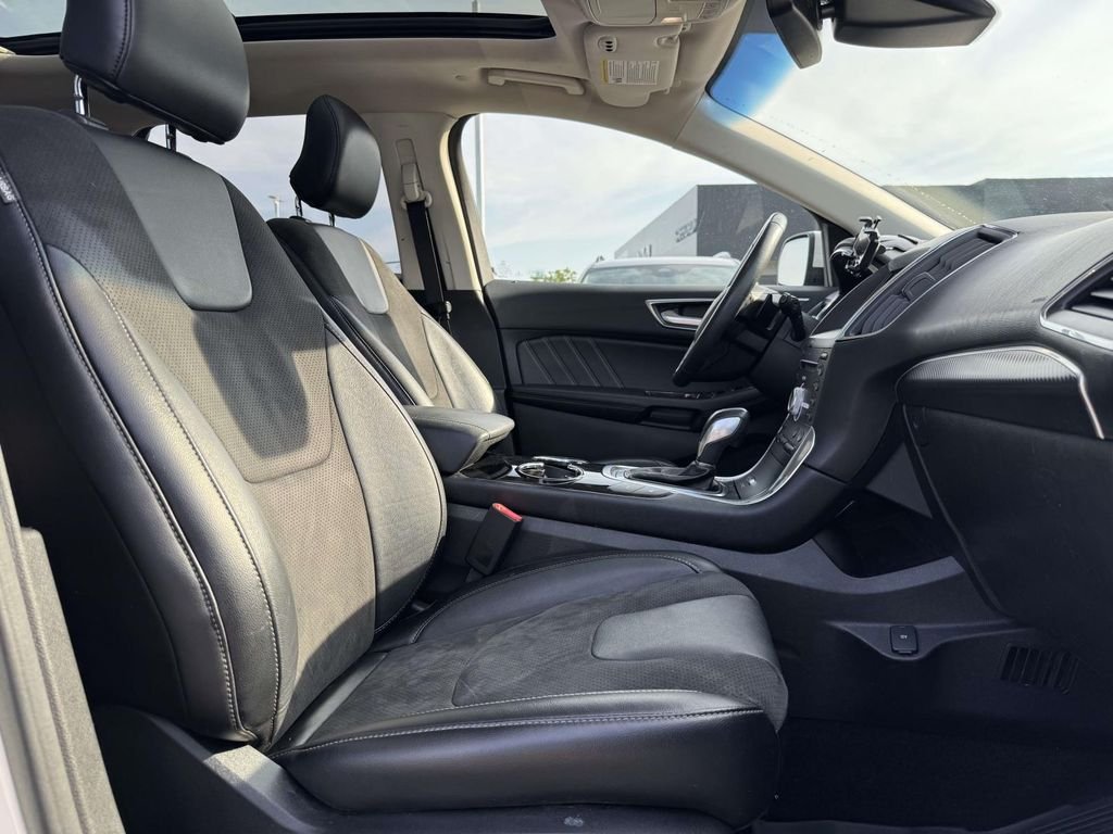 Used 2018 White Ford Sport image 15