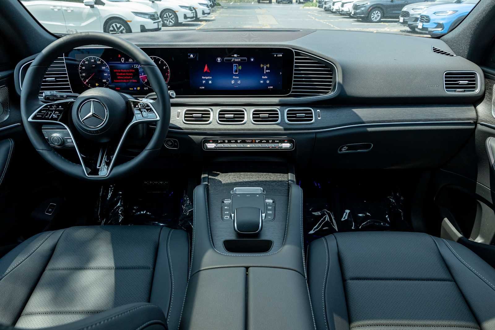 New 2026 MANUFAKTUR Moonlight White Magno Mercedes-Benz GLE 350 image 6