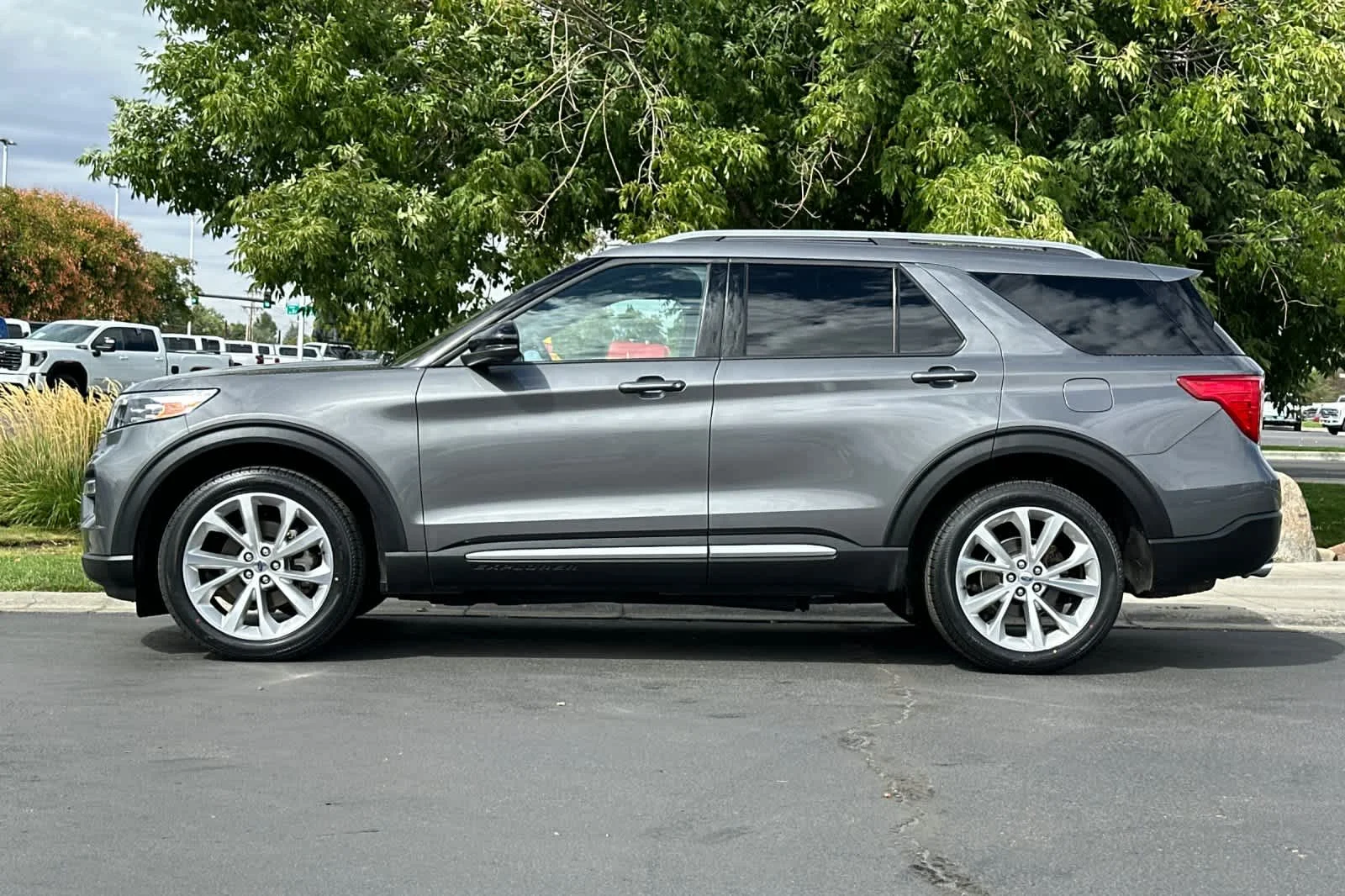 Certified Used 2023 Carbonized Gray Metallic Ford Platinum image 5