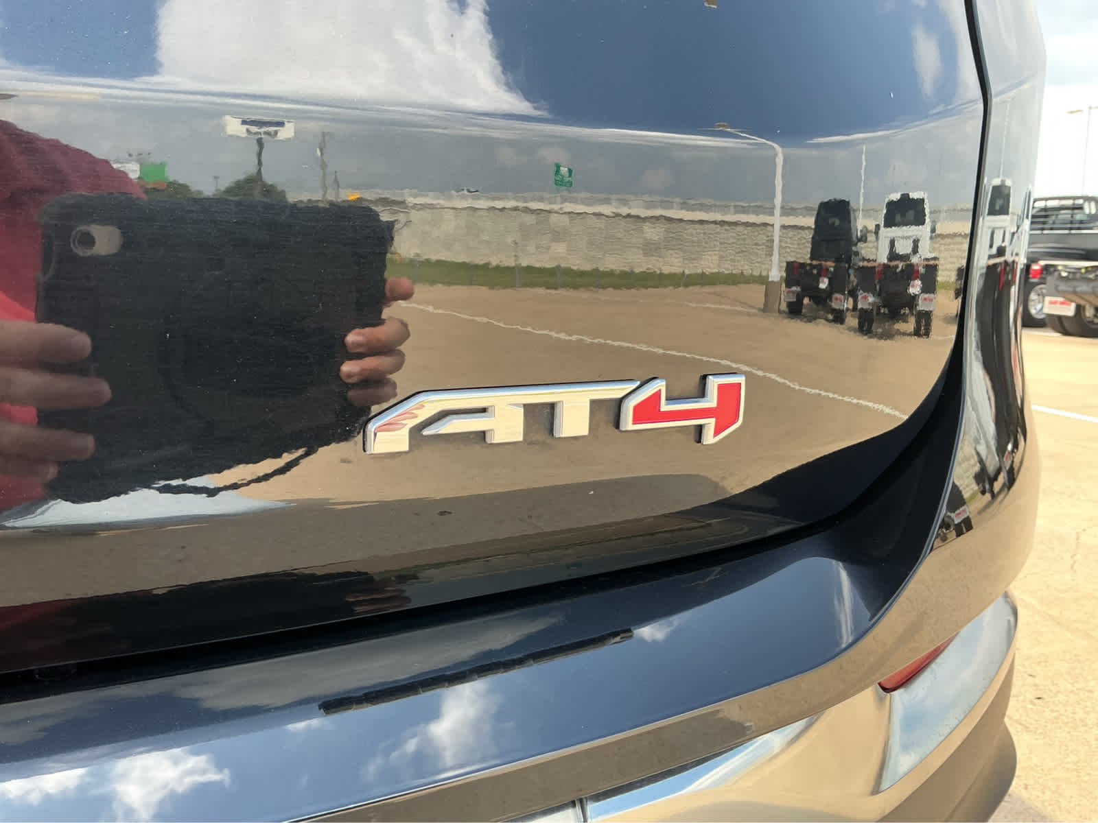 Used 2023 Ebony Twilight Metallic GMC AT4 image 8