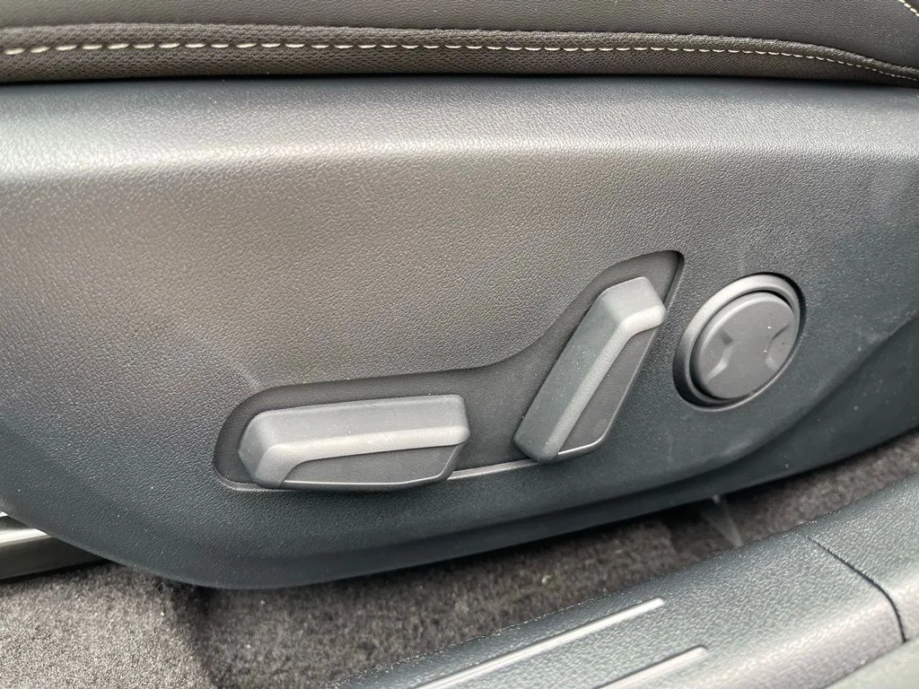 New 2026 Gray Kia GT-Line image 25