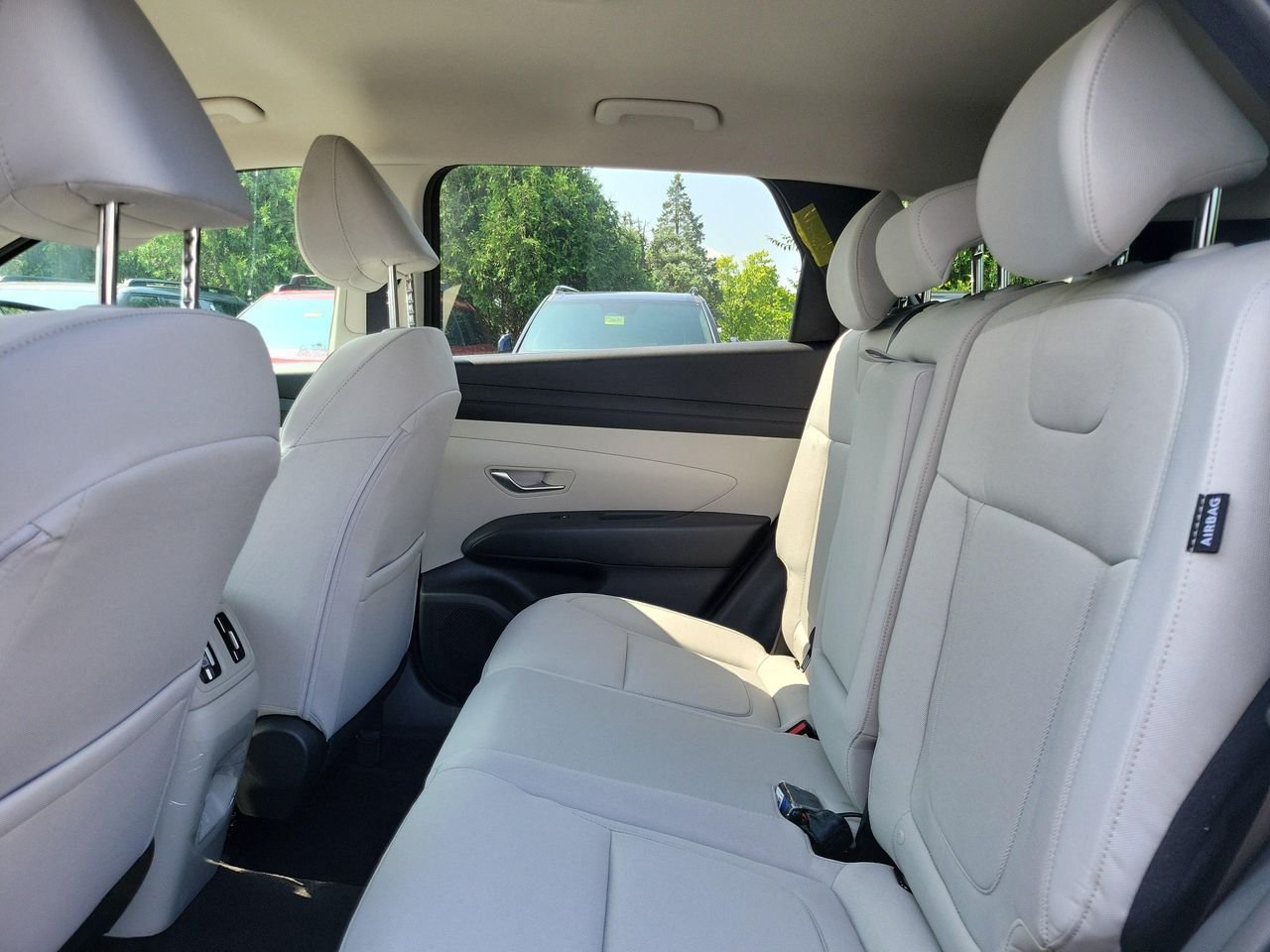 New 2026 Amazon Gray Hyundai SEL AWD image 11