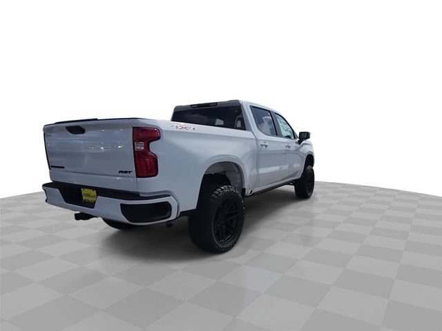 New 2026 Summit White Chevrolet RST image 8