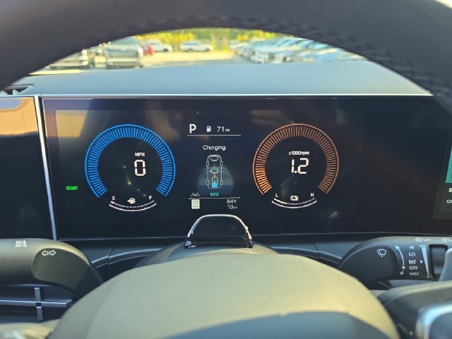 New 2027 Black Hyundai SEL image 18