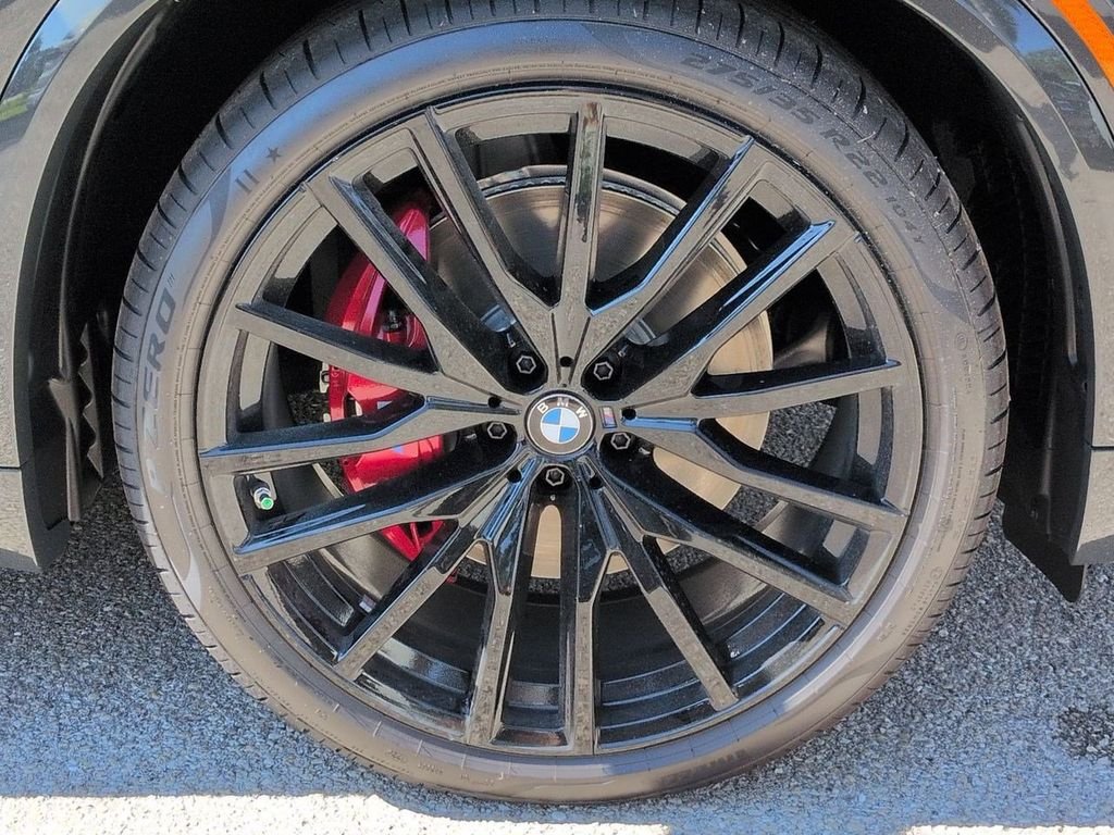 New 2026 Dravit Grey Metallic BMW xDrive40i image 11