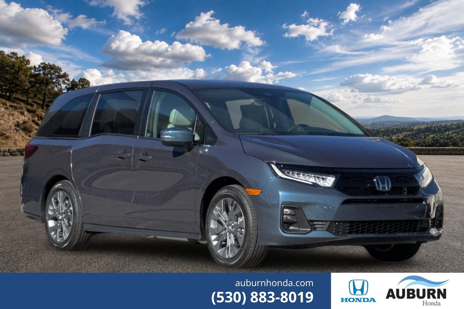 2026 Honda Odyssey Touring's photo