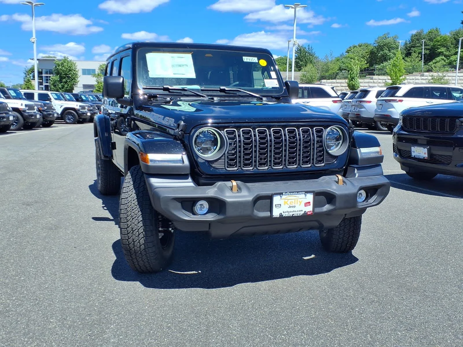 New 2026 Black Clearcoat Jeep 85th Anniversary image 4