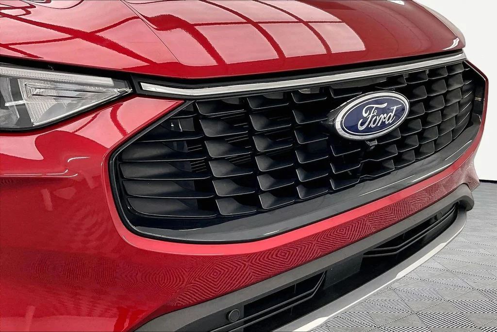 Certified Used 2023 Red Metallic Ford Active image 27