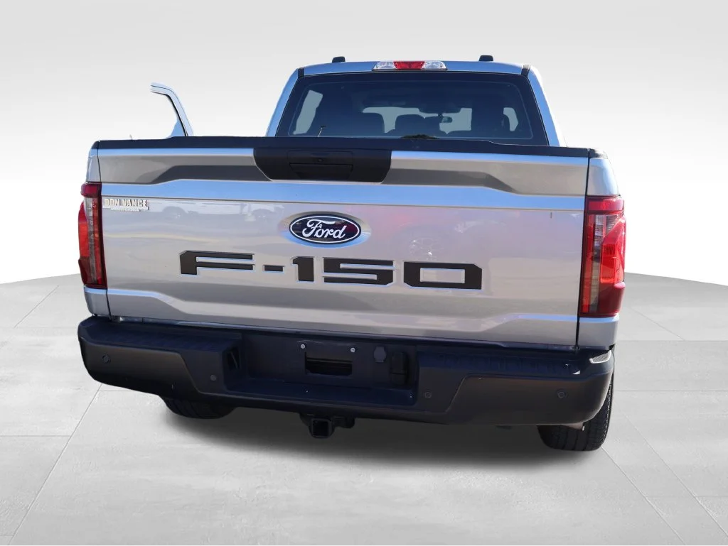 Used 2024 Silver Metallic Ford XL image 12