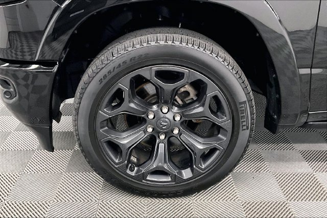 Used 2023 Diamond Black Crystal Pearlcoat Ram Limited image 10