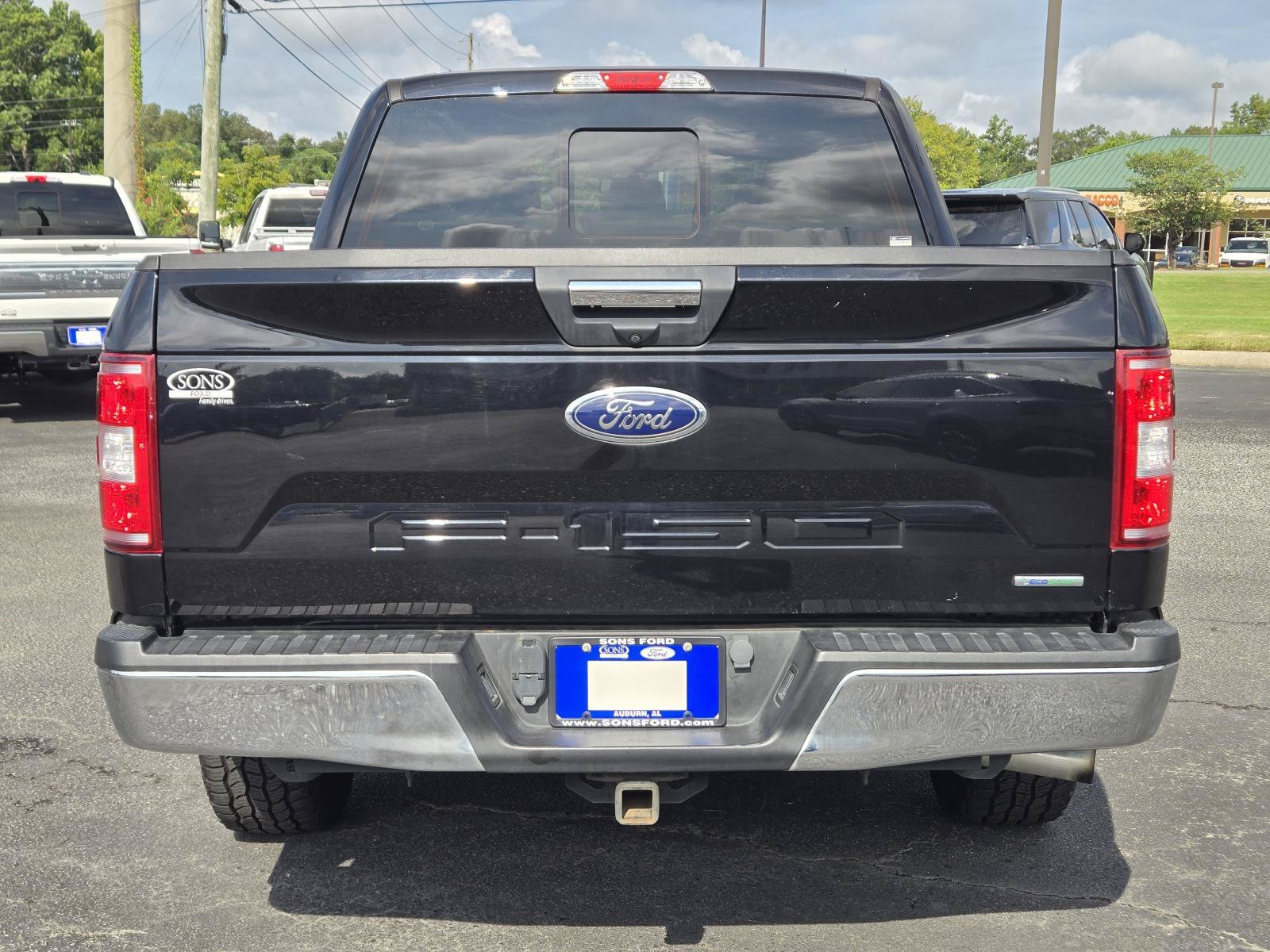 Used 2020 Black Ford XLT image 9