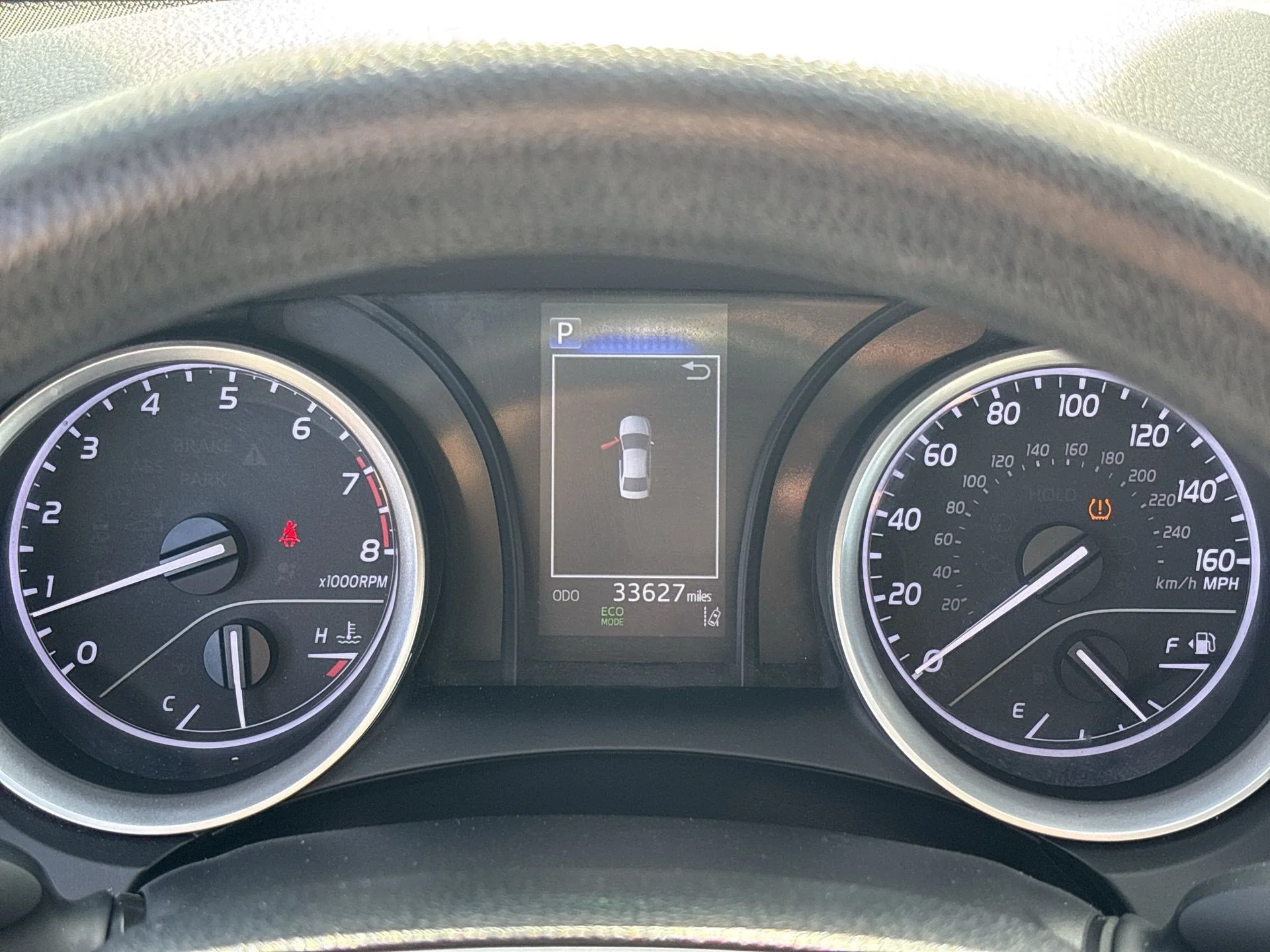 Used 2022 Predawn Gray Mica Toyota LE image 10