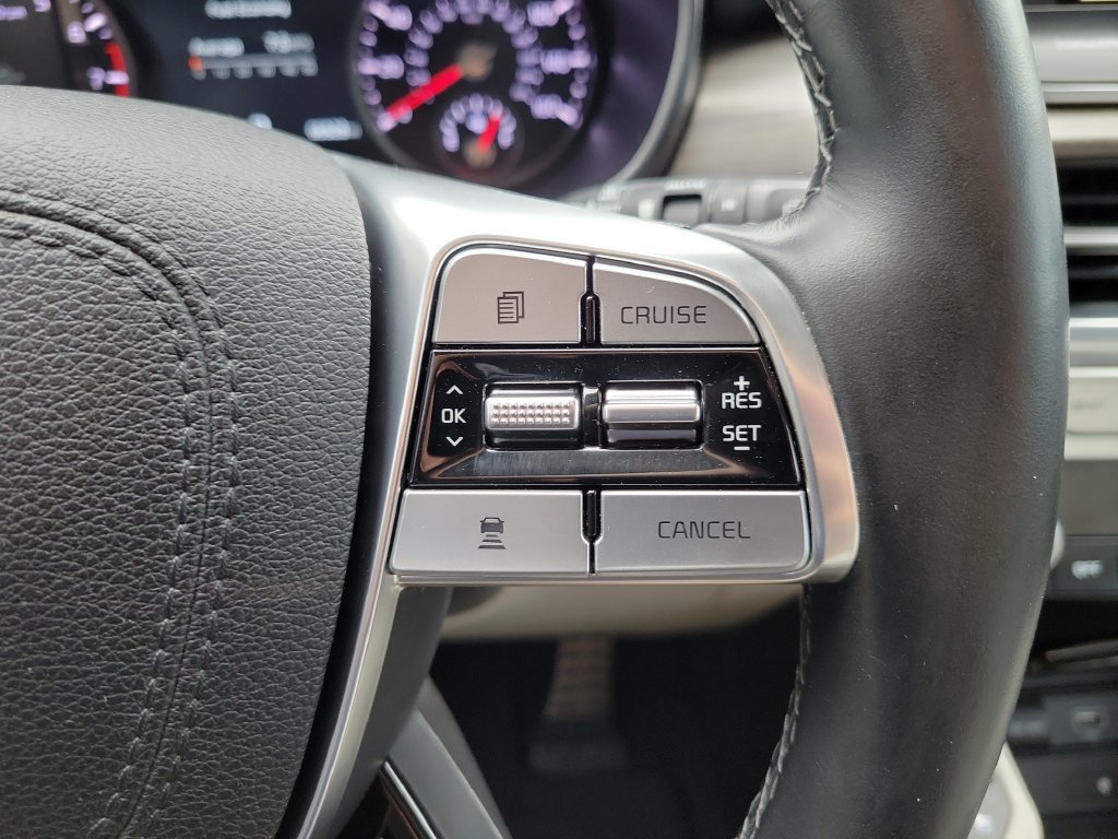 Certified Used 2022 Gravity Gray Kia SX image 31