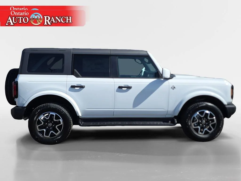 New 2026 OXFORD WHITE Ford Outer Banks image 6