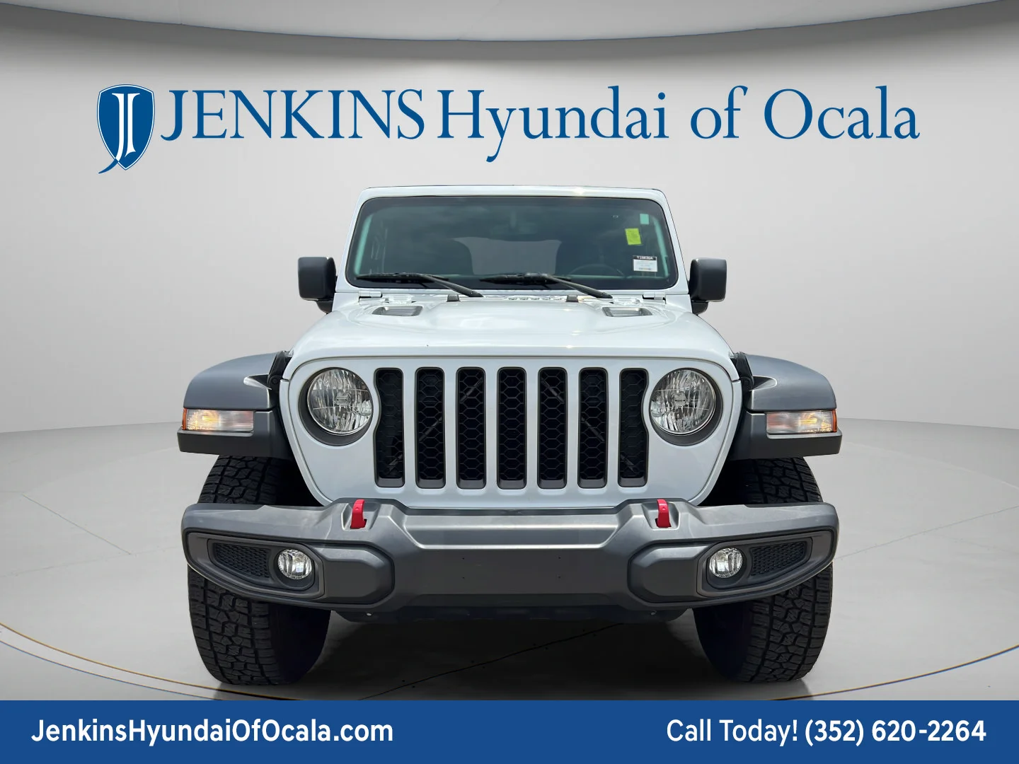 Used 2022 Bright White Clearcoat Jeep Rubicon image 8
