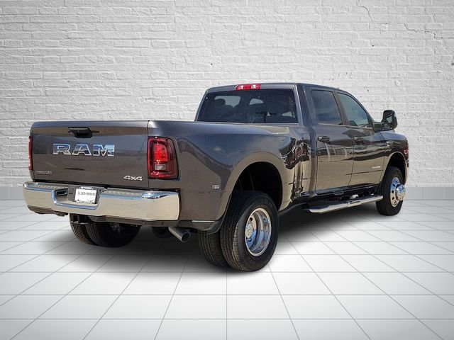 New 2026 Granite Crystal Metallic Clear-Coat Exterior Paint RAM Big Horn image 4