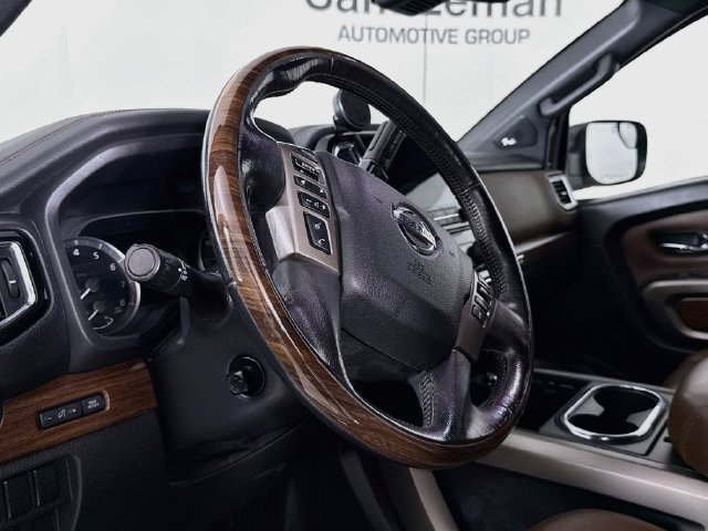 Used 2021 White Nissan Platinum Reserve image 11