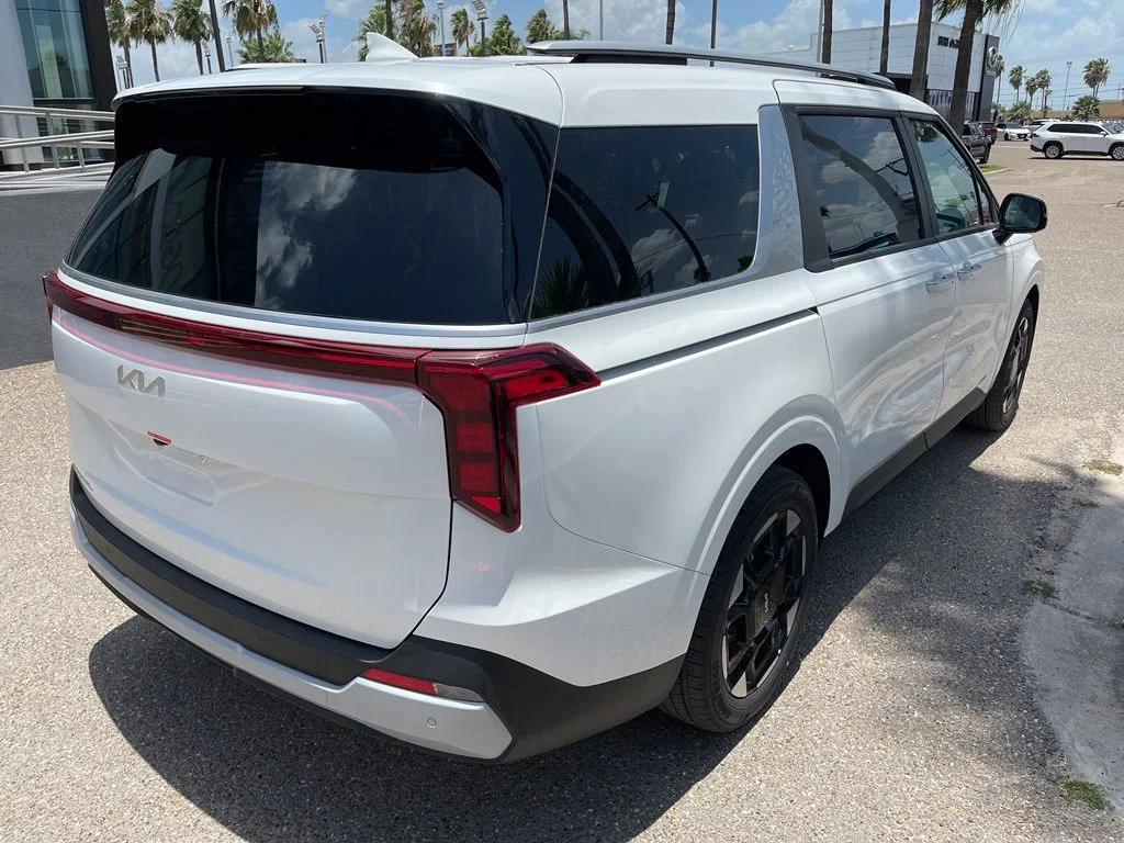 New 2026 White Kia EX image 9