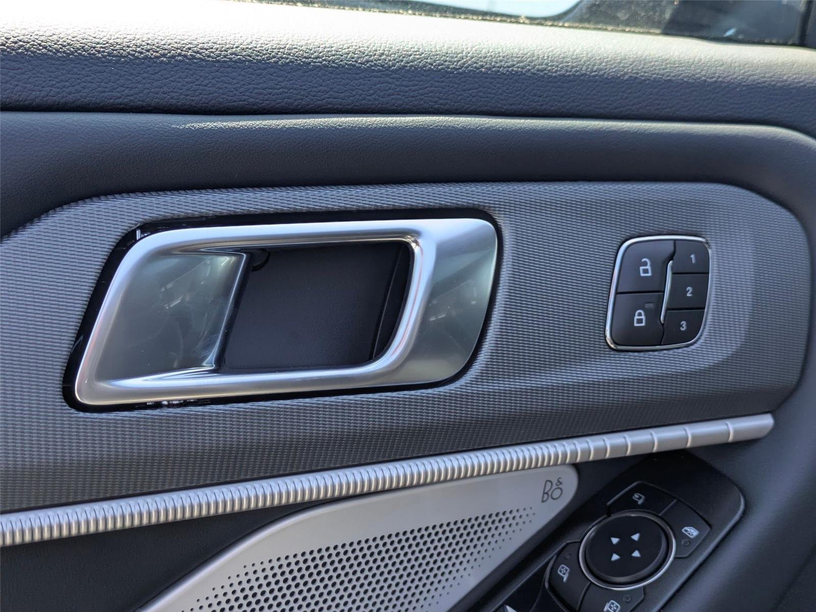 New 2026 Agate Black Metallic Ford ST image 13
