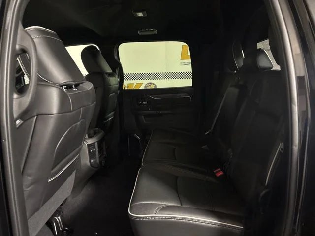 New 2026 Diamond Black Crystal Pearl-Coat Exterior Paint RAM Limited image 17