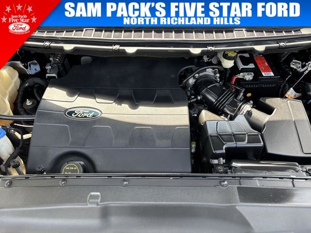 Used 2015 Gray Ford SE image 33