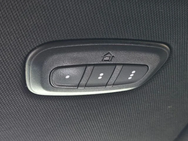 Used 2022 Gray Jeep Series I image 33
