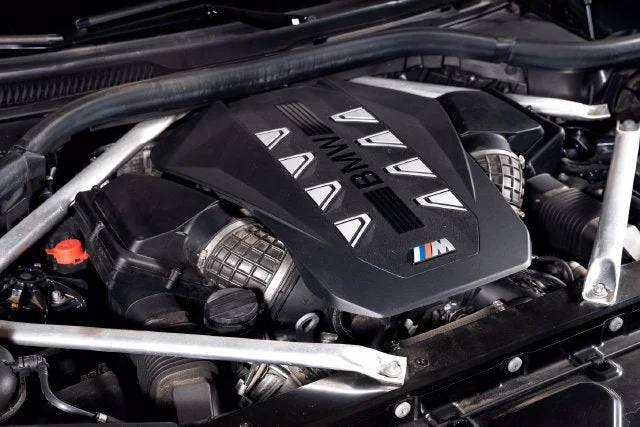Used 2024 Carbon Black Metallic BMW M60i image 12