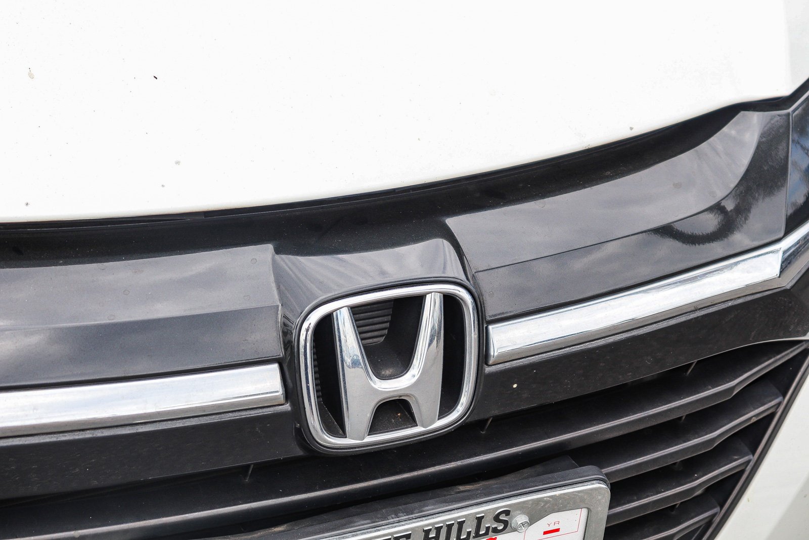 Certified Used 2018 White Orchid Pearl Honda LX image 4