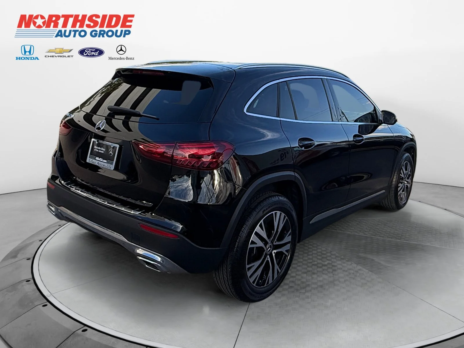 Used 2026 Black Mercedes-Benz GLA 250 image 7