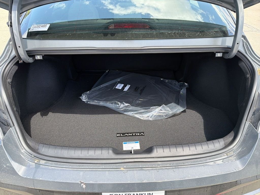 New 2026 Gray Hyundai SEL Sport image 17