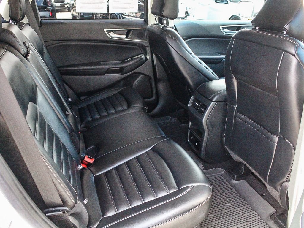 Used 2023 White Ford SEL image 20