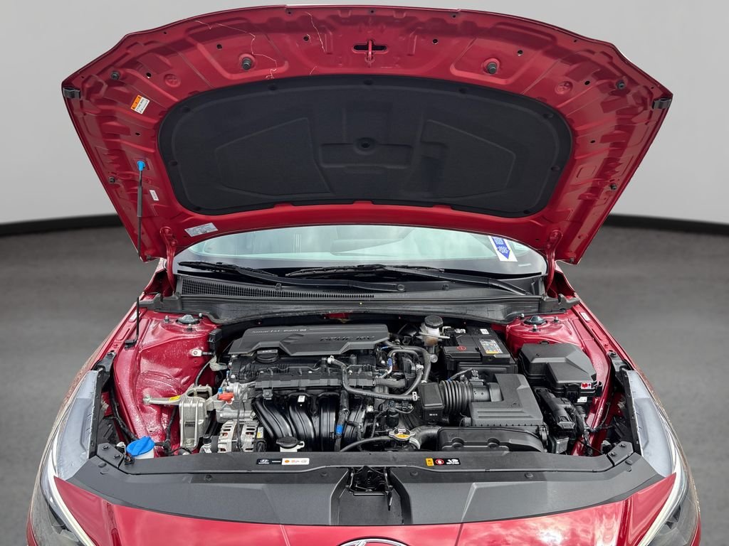 Used 2023 Red Hyundai SEL image 13