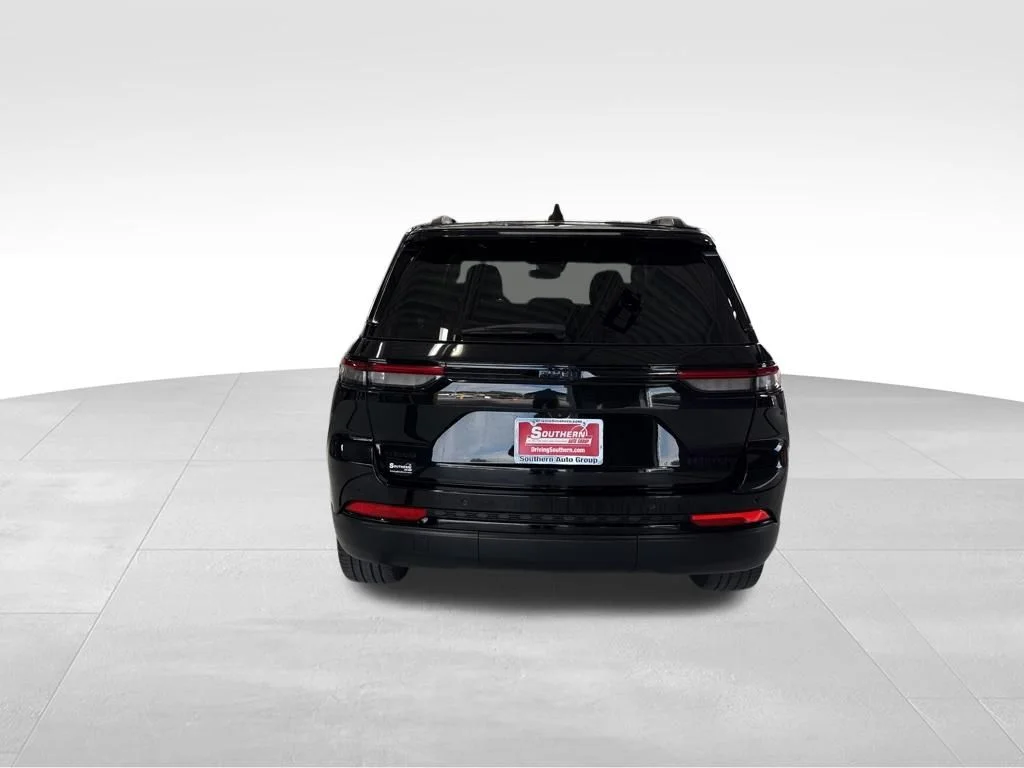 Used 2023 Black Jeep Limited image 4