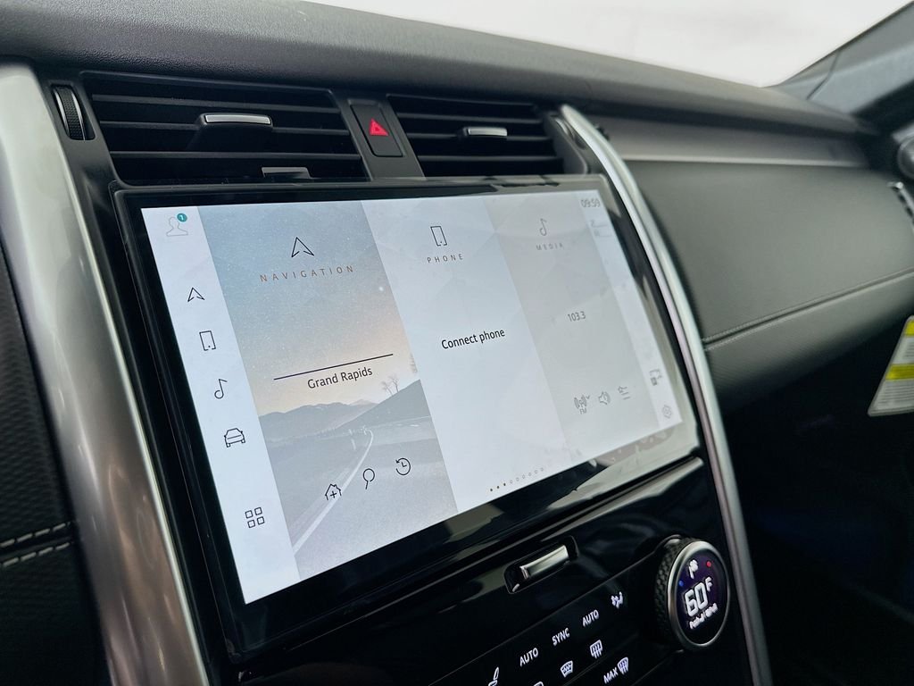 2026 Land Rover Discovery Gemini Edition - Photo 16