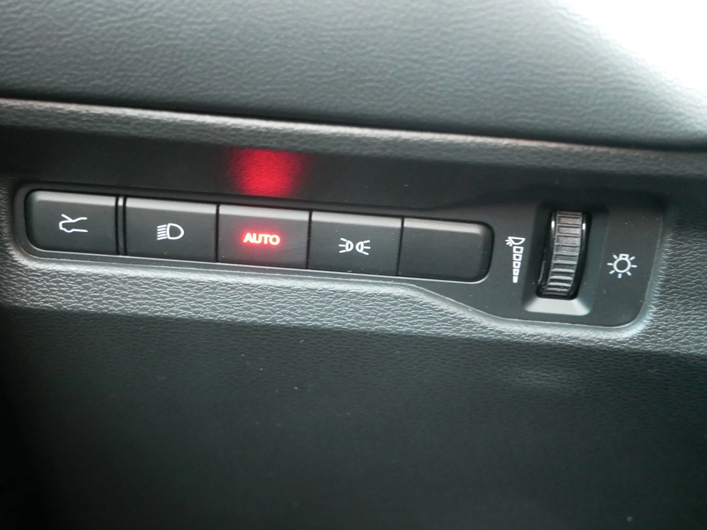 New 2026 Diamond Black Crystal Pearlcoat Dodge Scat Pack image 18