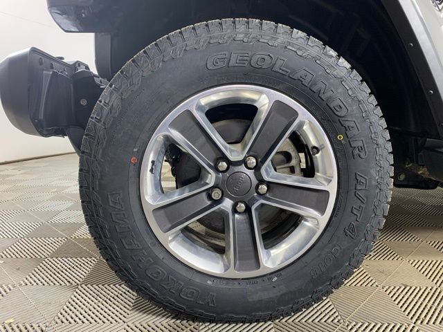 Used 2021 Gray Jeep Unlimited Sahara image 33