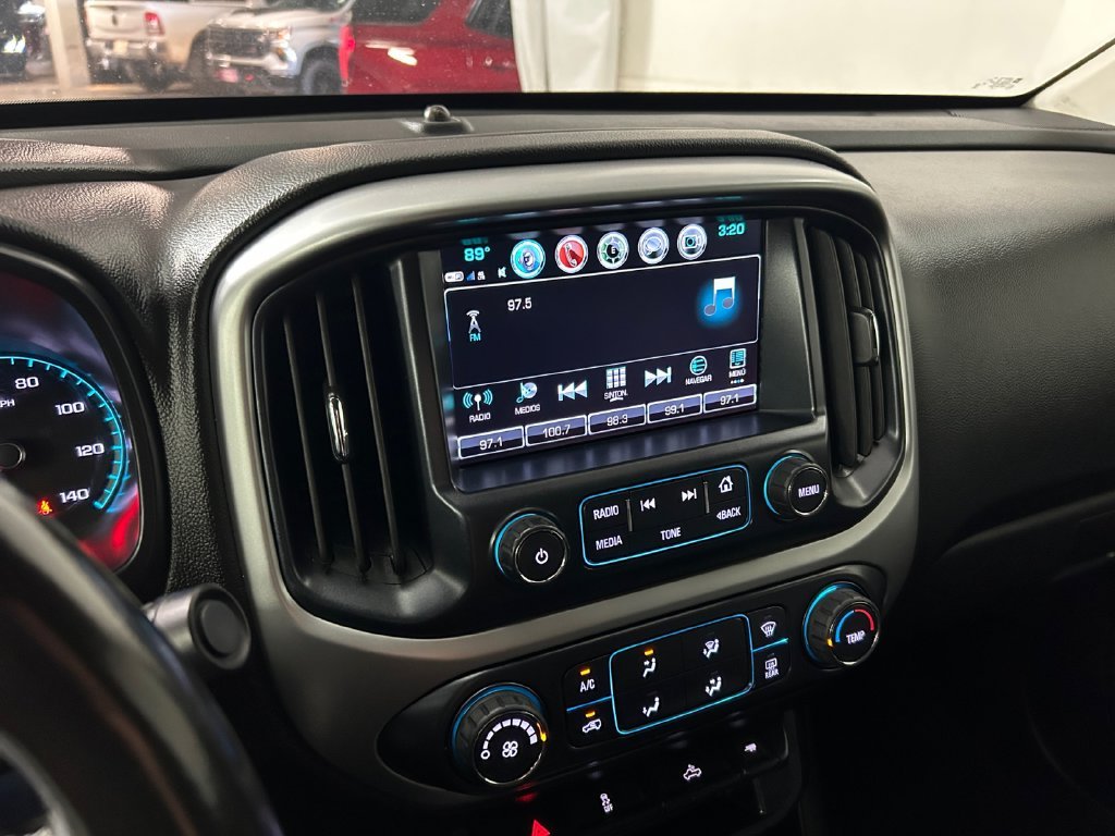 Used 2018 Red Chevrolet LT image 11