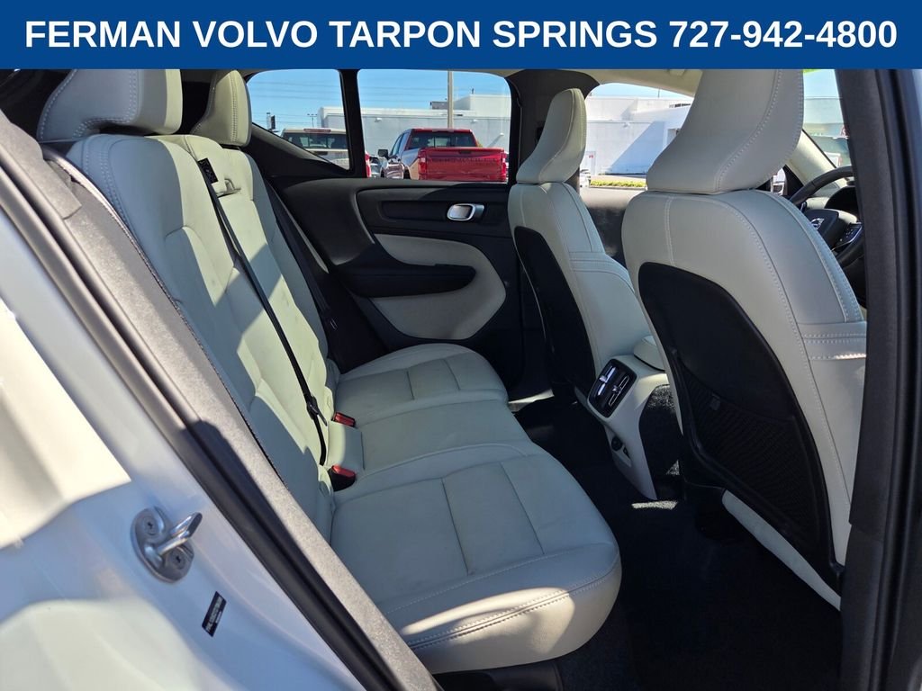 2026 Volvo XC40 Plus - Photo 19