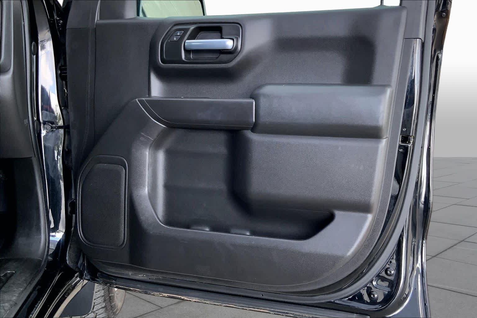 Used 2021 Black Chevrolet Custom image 22
