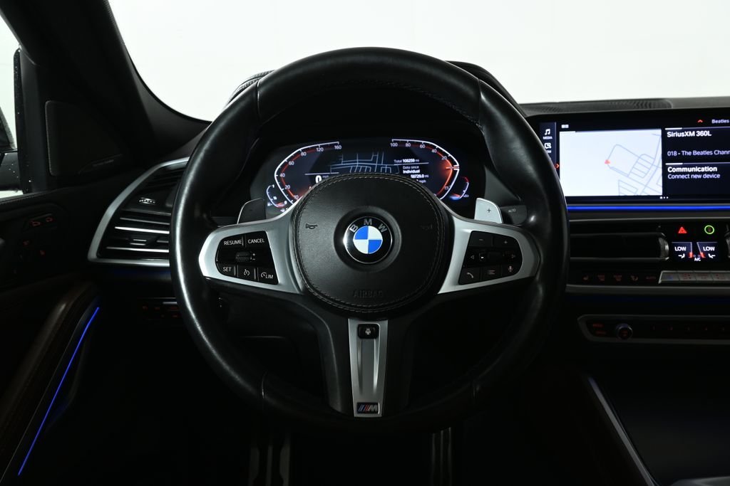 Used 2021 Black Sapphire Metallic BMW xDrive40i image 18