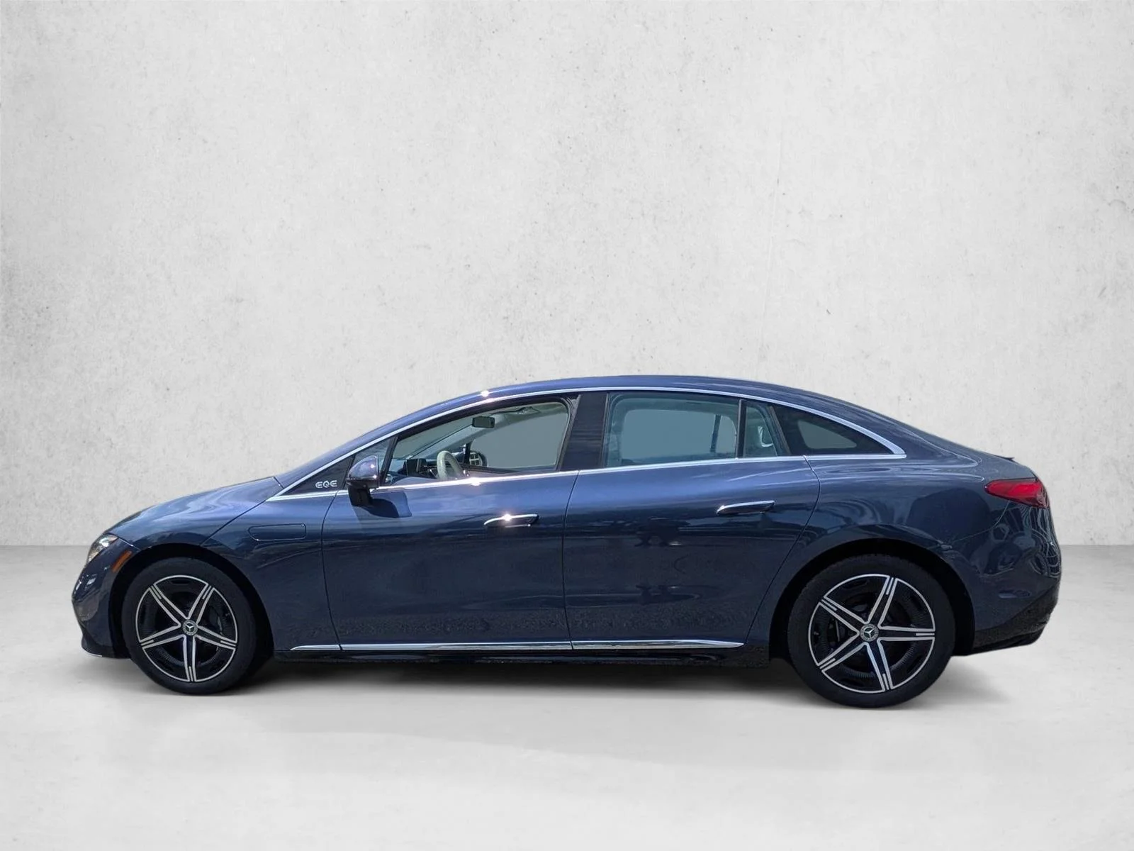 Used 2023 Twilight Blue Metallic Mercedes-Benz EQE 350+ image 8