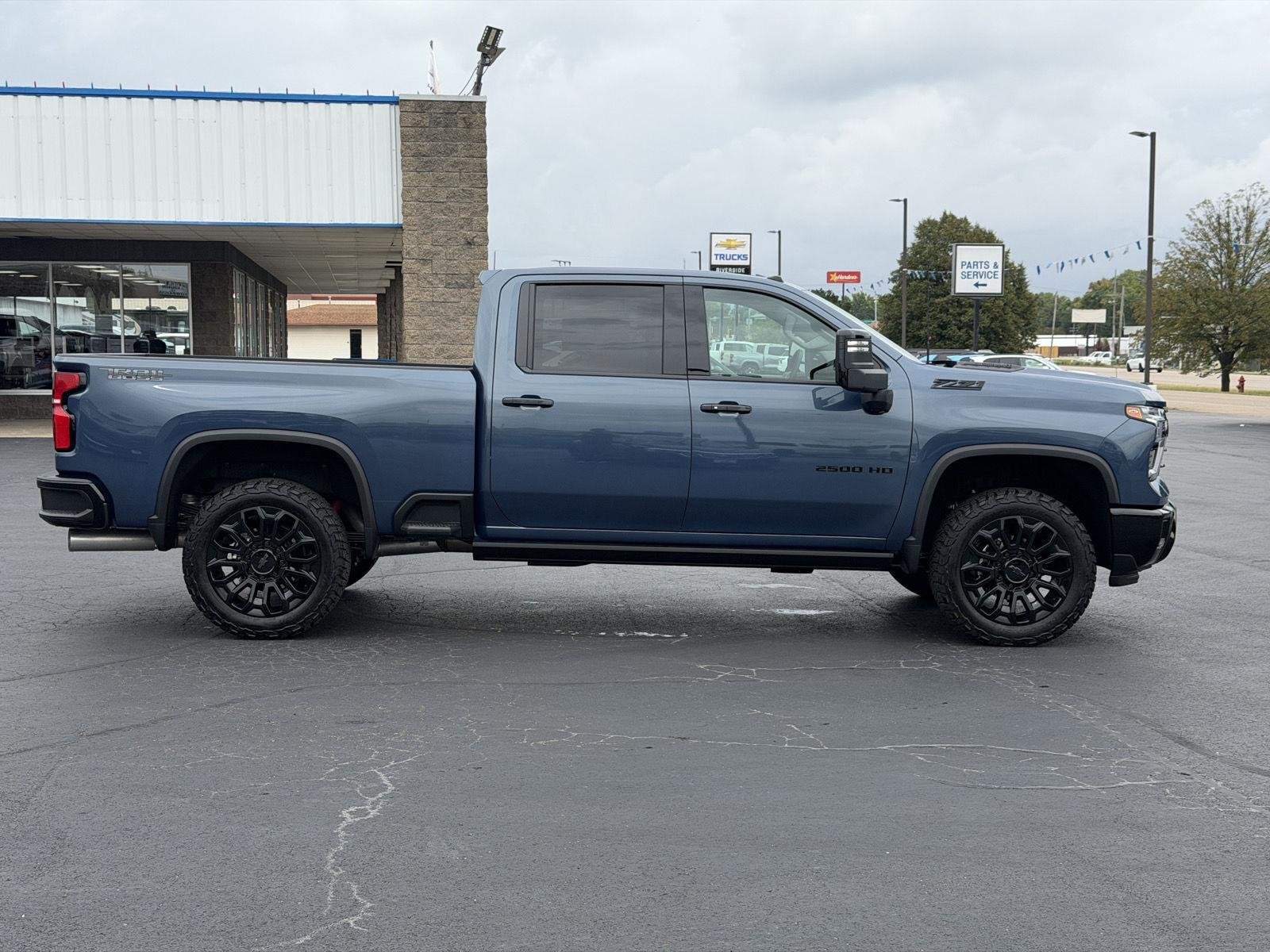 2026 Chevrolet Silverado 2500 HD LTZ - Photo 5