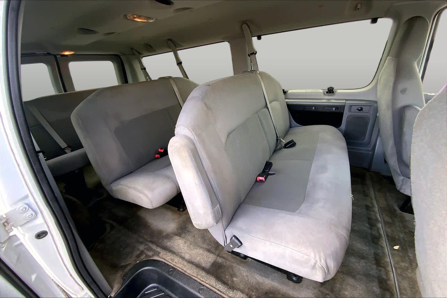 Used 2014 Oxford White Ford XLT image 19