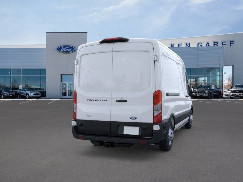 New 2026 Oxford White Ford Base image 9