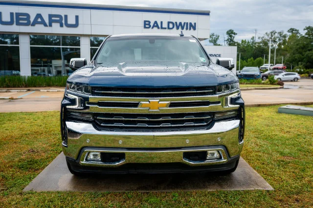 Used 2021 Northsky Blue Metallic Chevrolet LTZ image 12