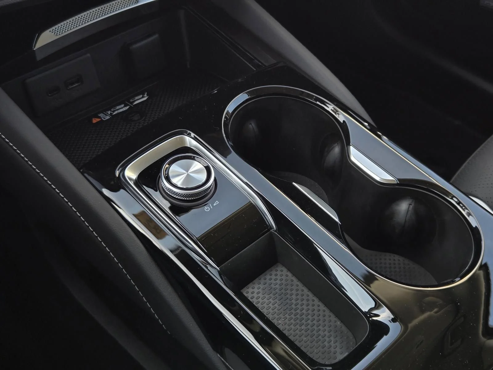 2026 Buick Envision Sport Touring - Photo 11