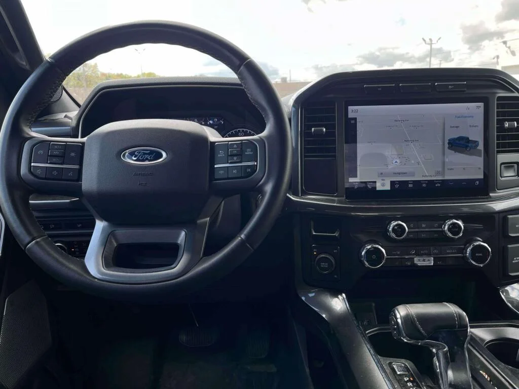 Used 2023 Agate Black Metallic Ford XLT image 2